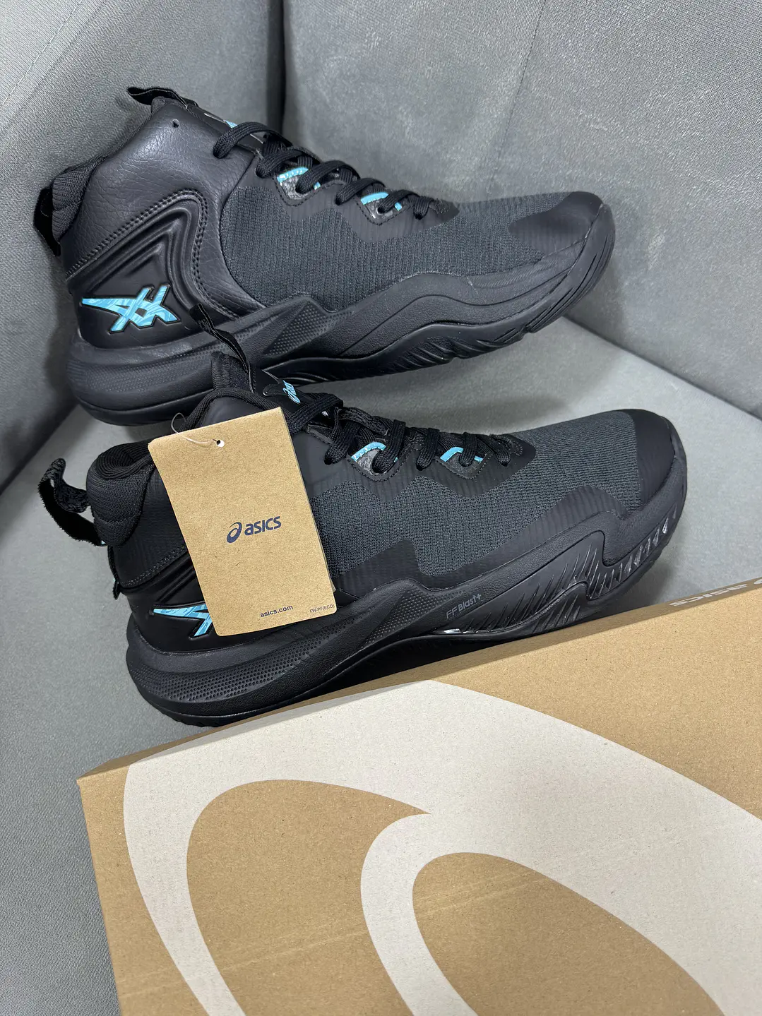 Asics Nova Surge 3 Black 2