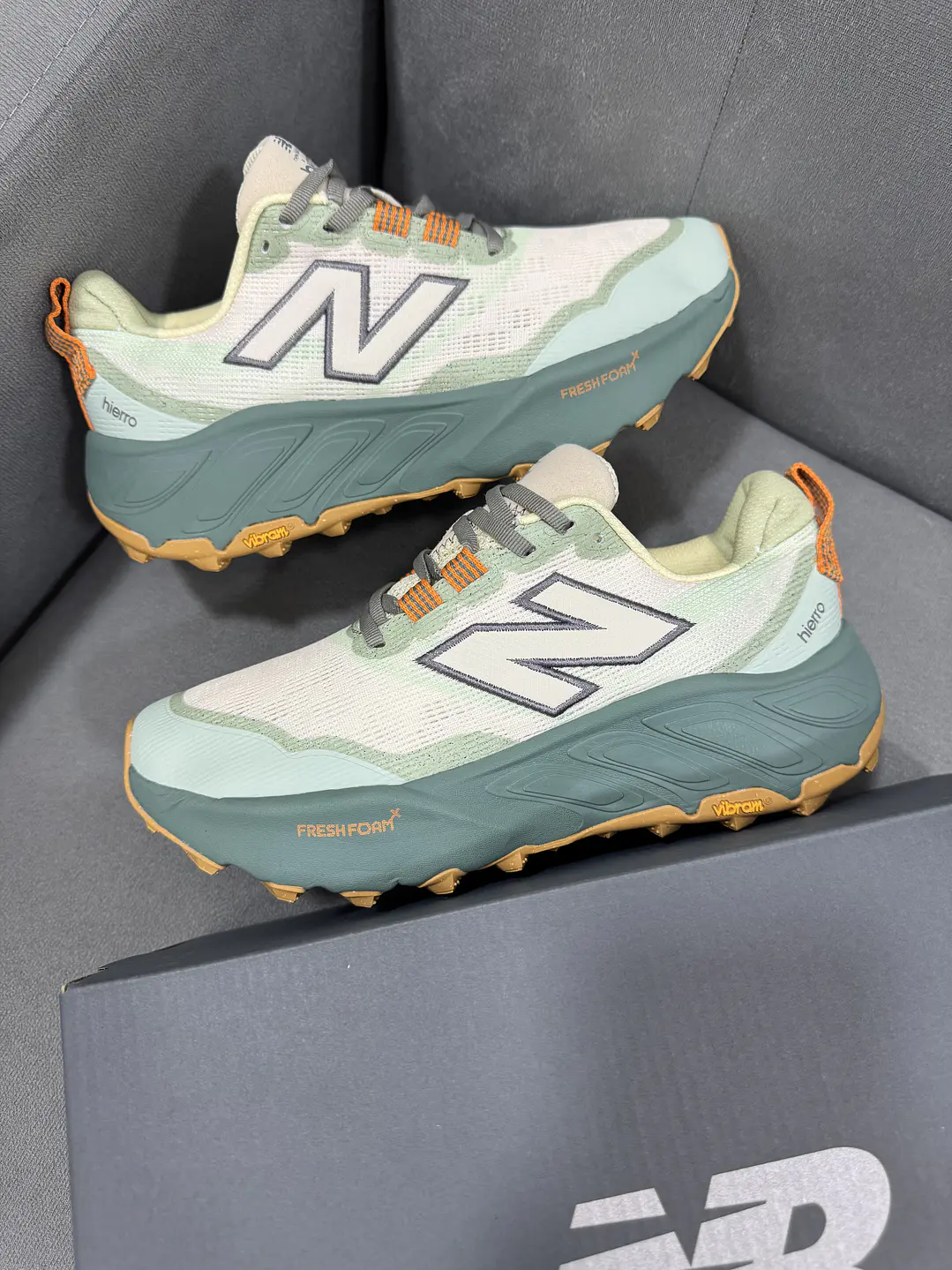 New Balance Fresh Hierro V9 Beige Verde 1