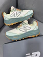 New Balance Fresh Hierro V9 Beige Verde - Miniatura 1