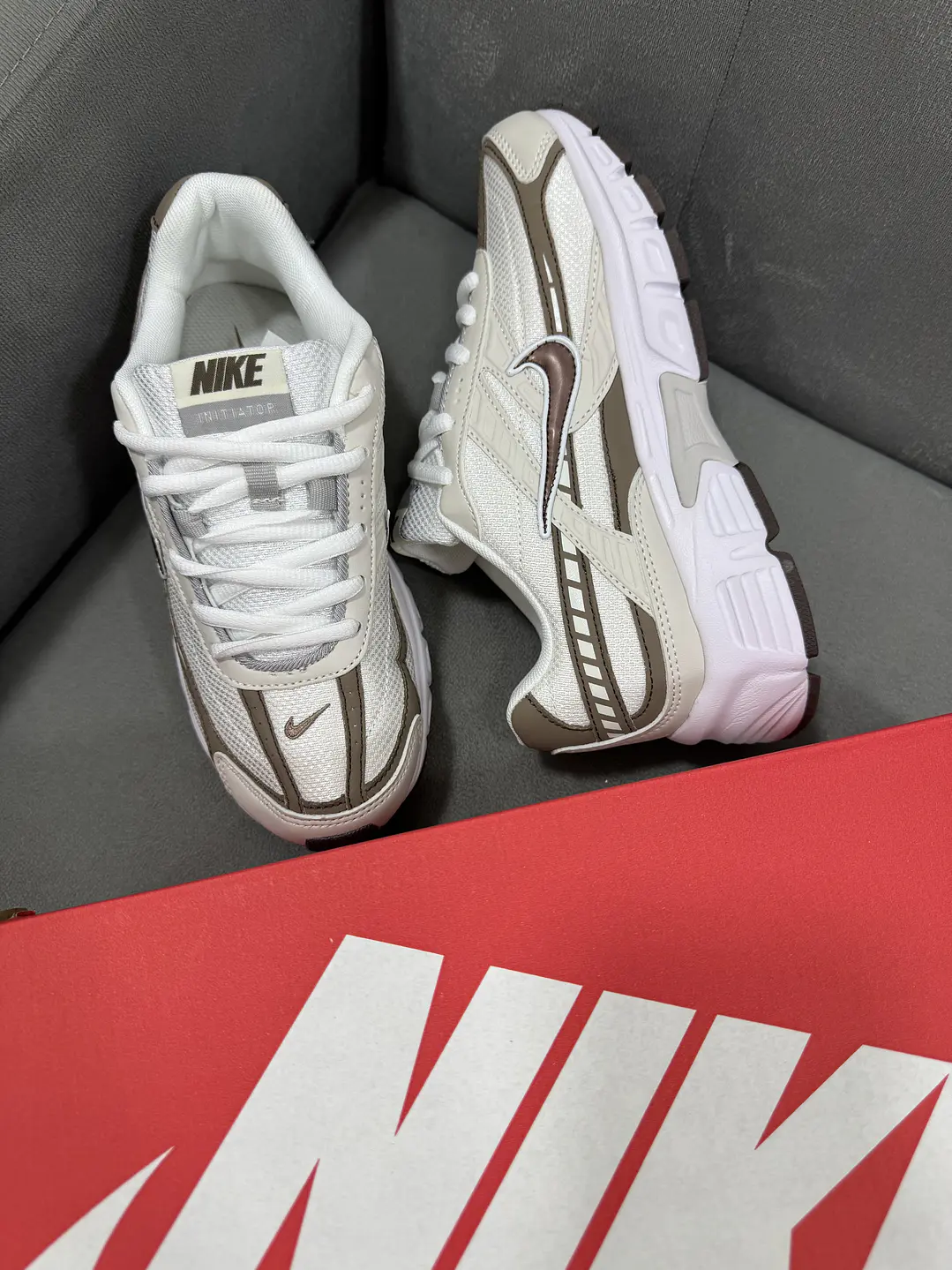 Nike Initiator Blanco  2