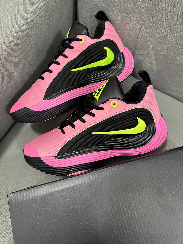Nike Giannis Inmortality 0.5 Hyper Pink  2