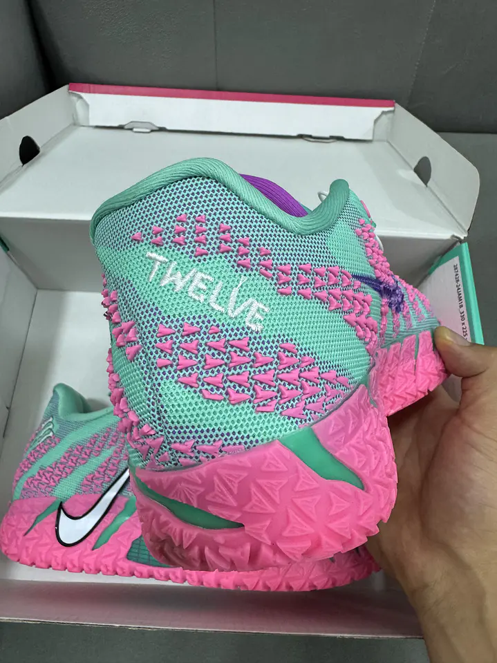 Nike Ja Morant 3 Monster Pink  5