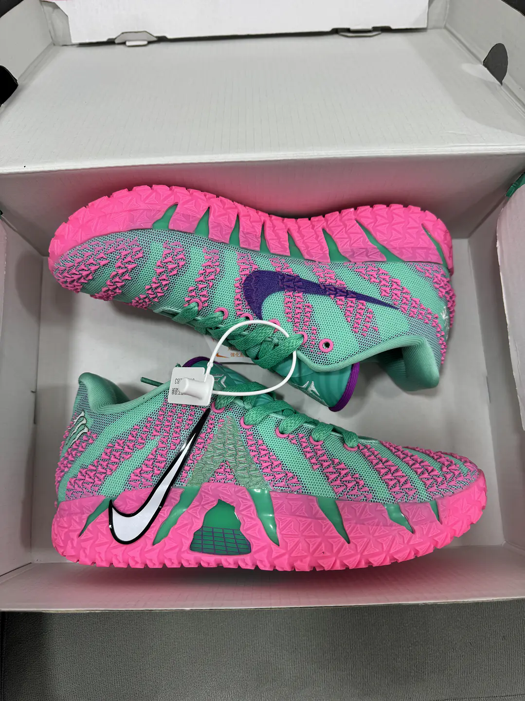 Nike Ja Morant 3 Monster Pink  1