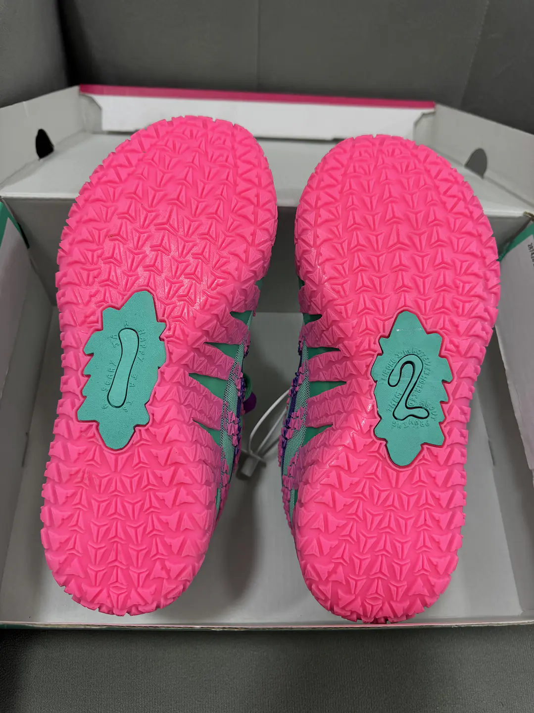 Nike Ja Morant 3 Monster Pink  4