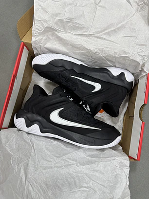 Nike Giannis Inmortality 4 Negro Blanco 