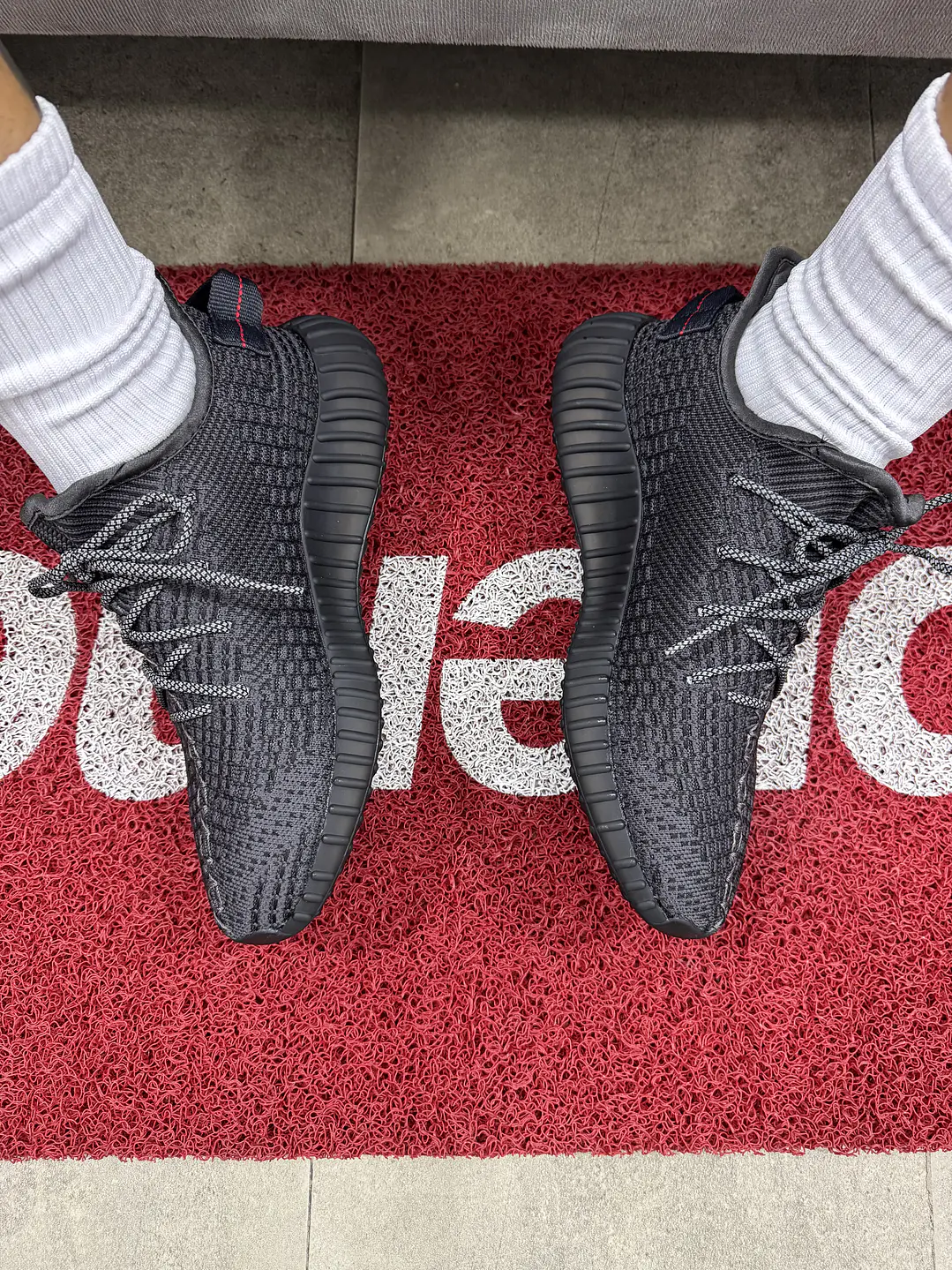 Adidas Yeezy 350 V2 Black  2