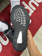 Adidas Yeezy 350 V2 Black  - Miniatura 3