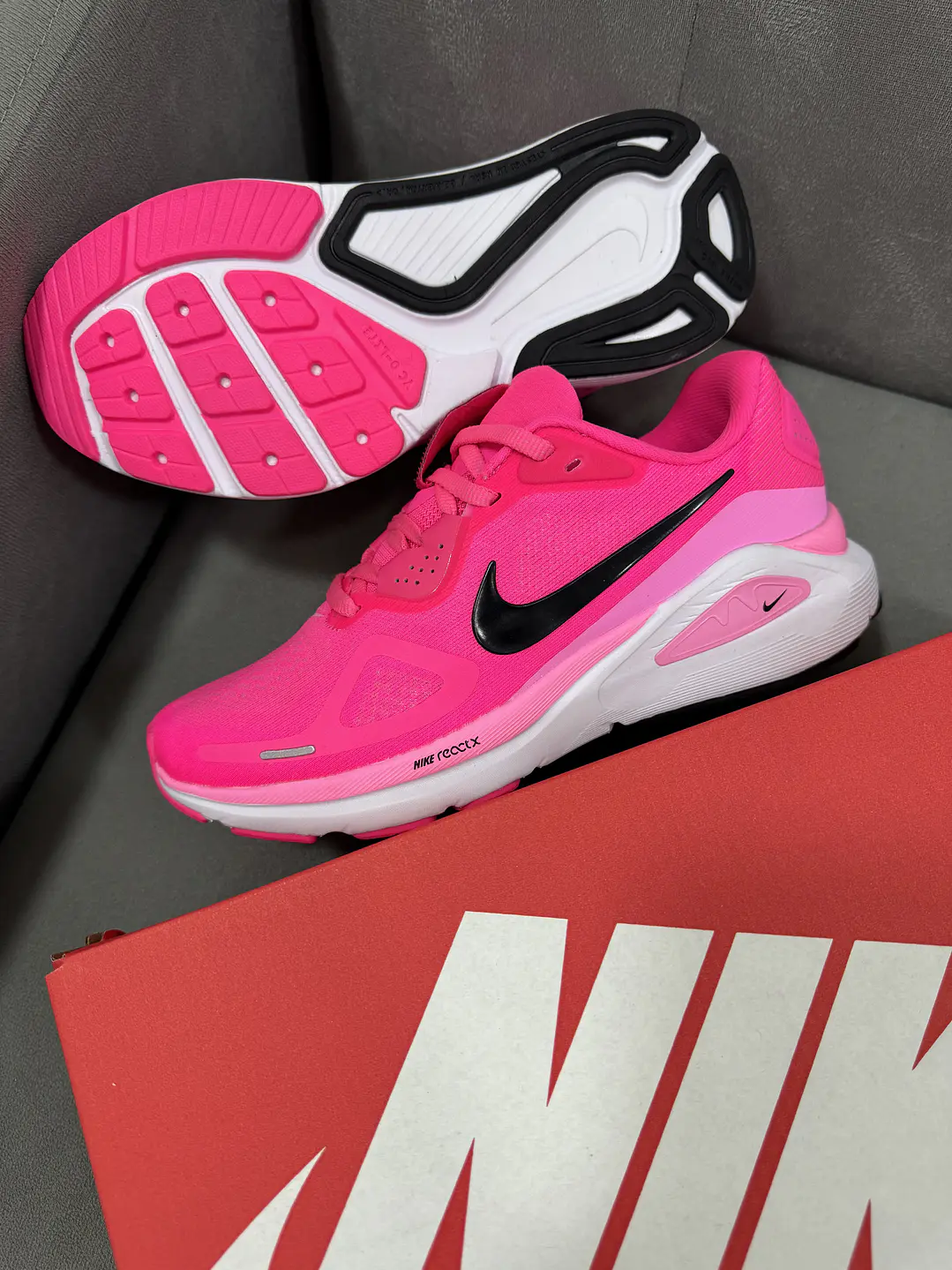 Nike Zoom Structure 26 Fucsia  3
