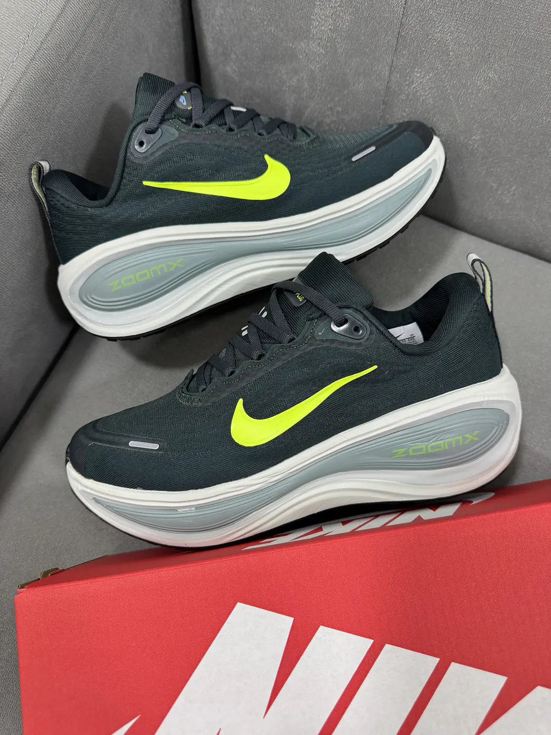 Nike Zoom Vomero Plus Verde  1