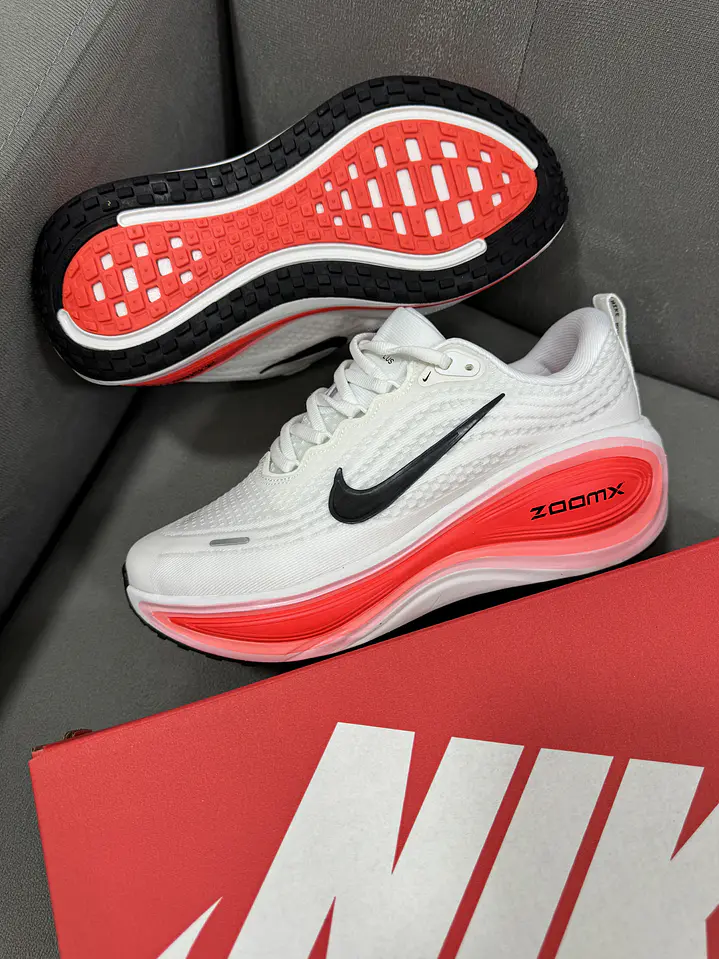 Nike Zoom Vomero Plus Blanco Rojo  2