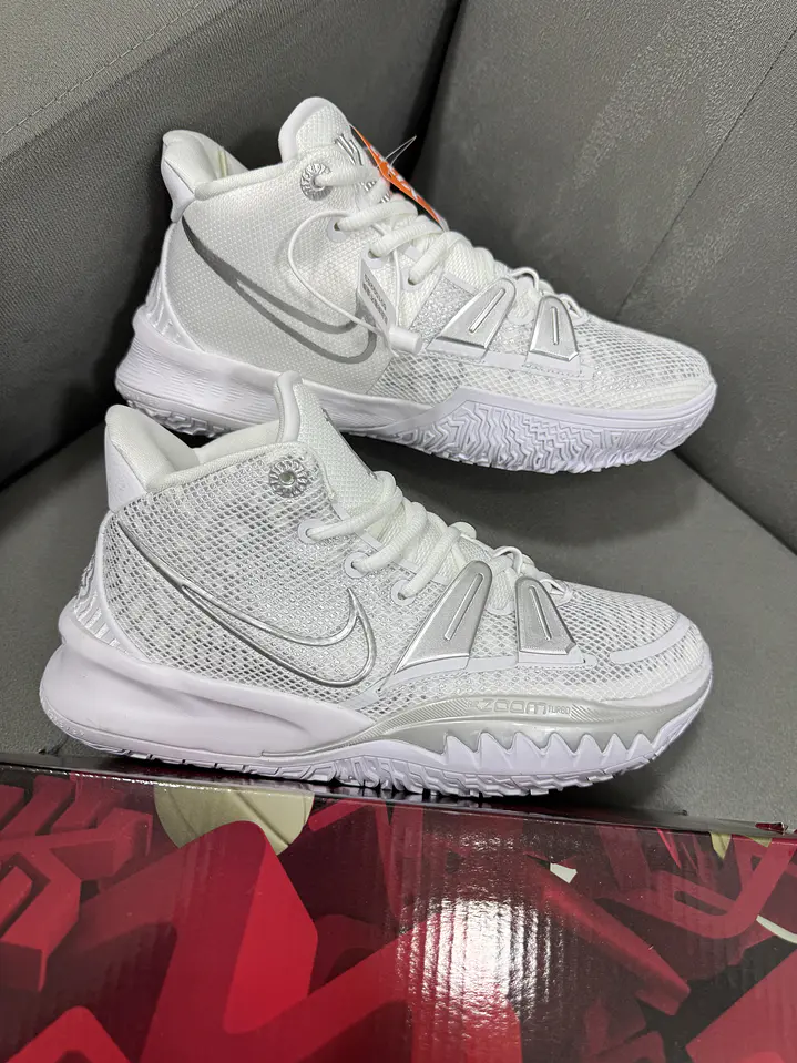 Nike Kyrie Irving 7 White Silver  1