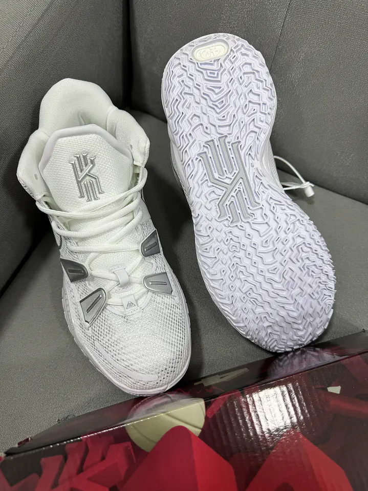 Nike Kyrie Irving 7 White Silver  2