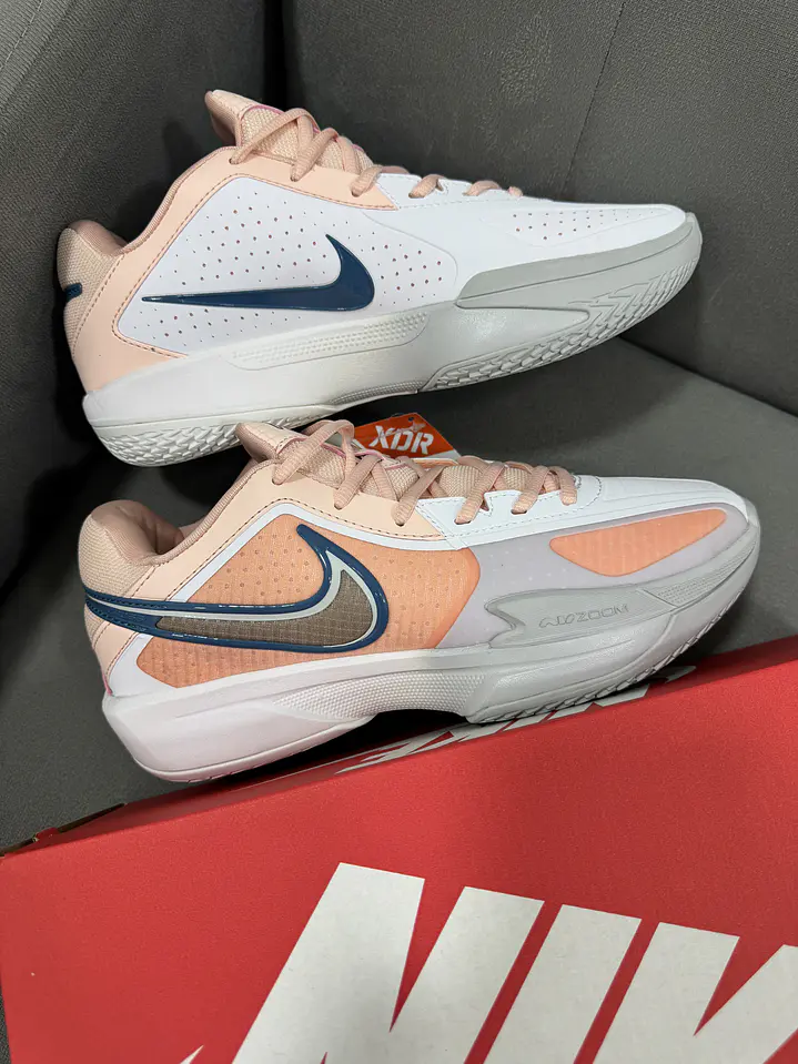 Nike GT Cross Beige White  2