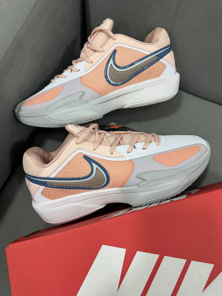Nike GT Cross Beige White  1