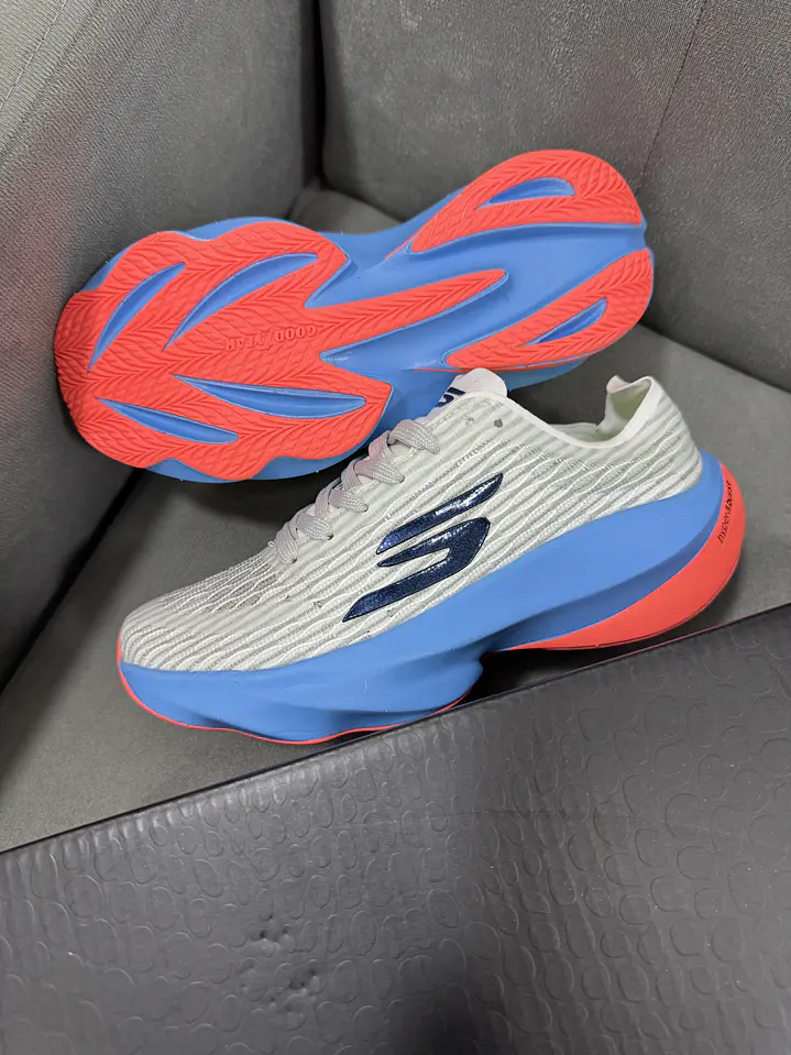 Skechers Hyper Burst Ice Blanco  3