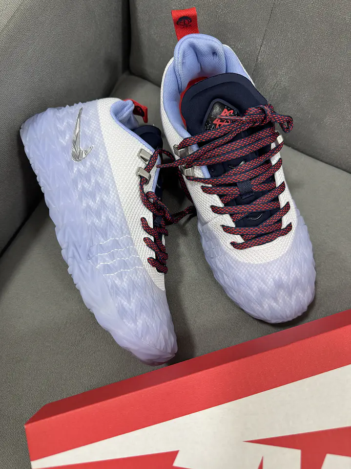 Nike ST Charge Detroit  4