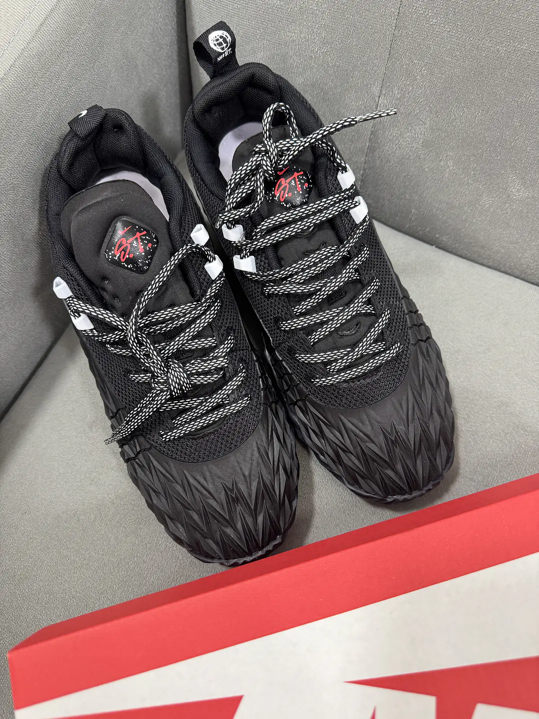 Nike ST Charge Black  4