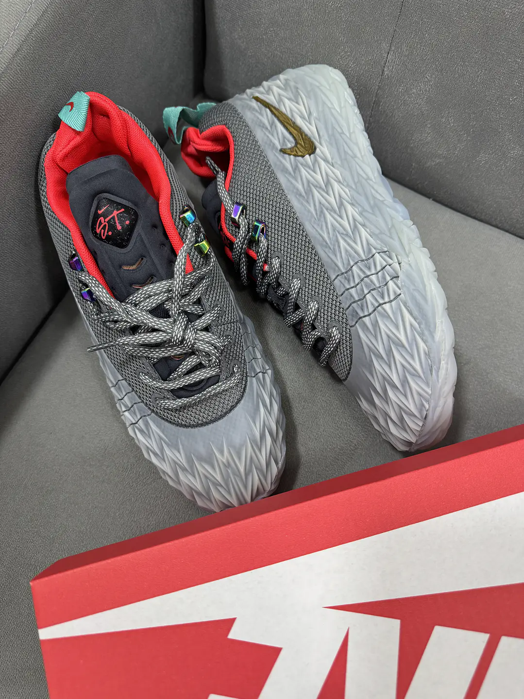 Nike ST Charge Iron Grey  3