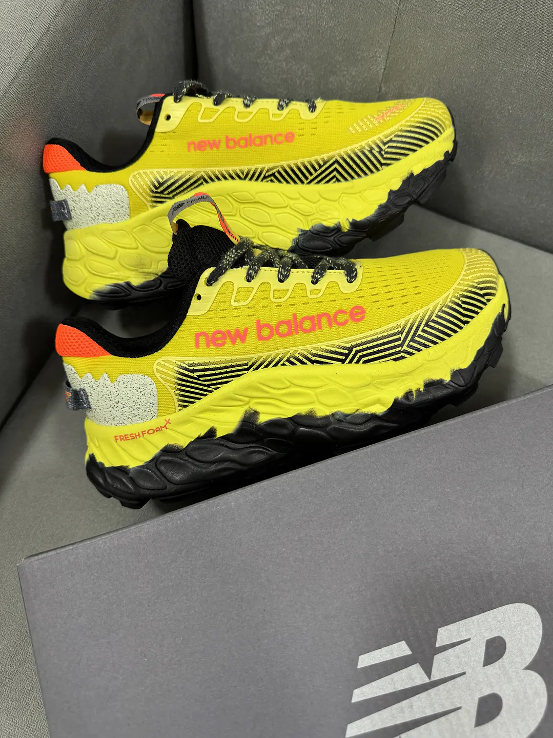 New Balance Fresh Foam More Trail Amarillo 2