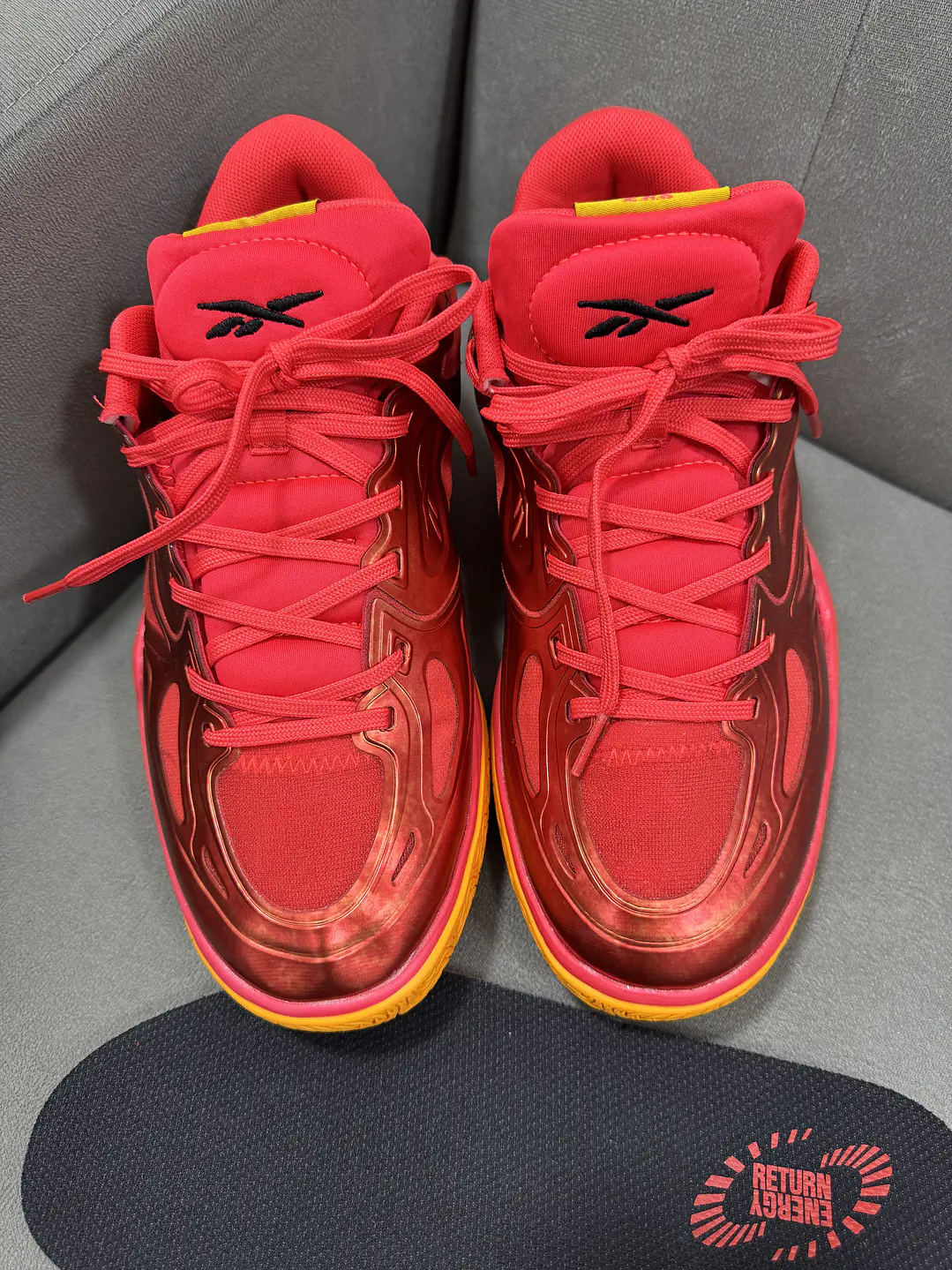 Reebok ENGINE A Energy Red 3