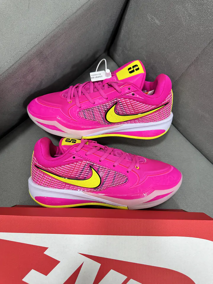 Nike Sabrina 4 The Switch  1