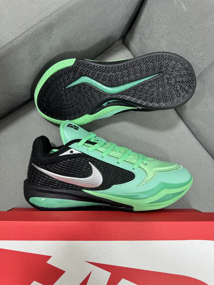 Nike Sabrina 4 Limeligh Glow  3