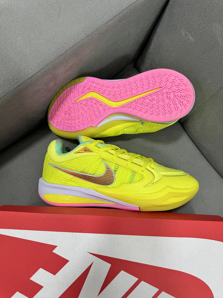 Nike Sabrina 4 Volt Green  3
