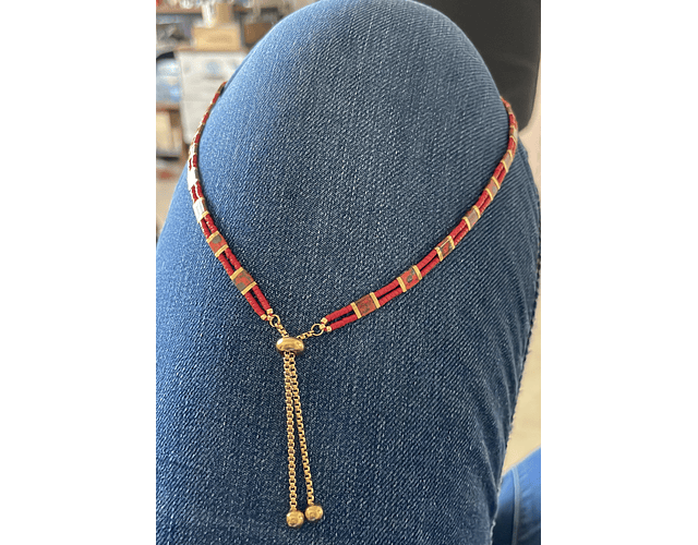 Collar Tila jaspeado, rojo y dorado