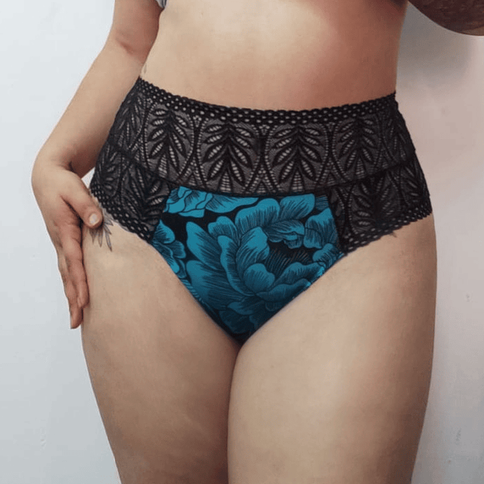 Colales blonda tiro alto 🖤 1