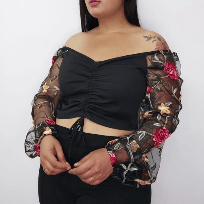 Polera Bordado Floral  2