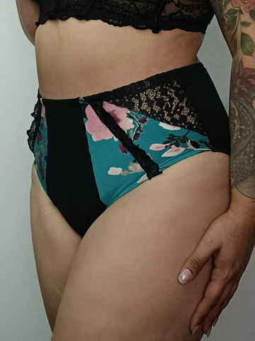 Pantaleta algodón tiro alto mujer cómoda 