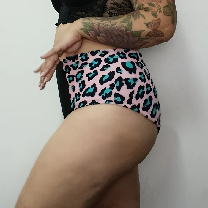 Pantaleta algodón tiro alto reductora mujer  2