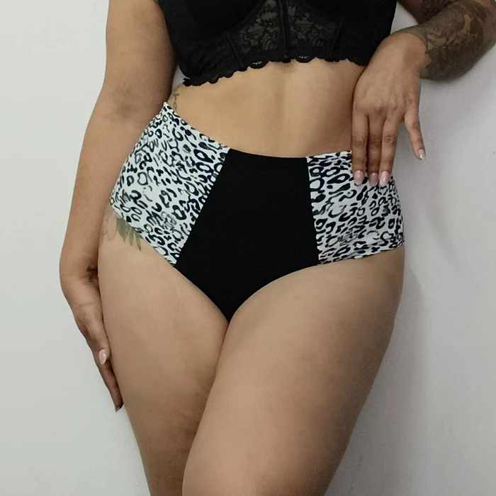 Pantaleta tiro alto algodón cómoda elastizada  3