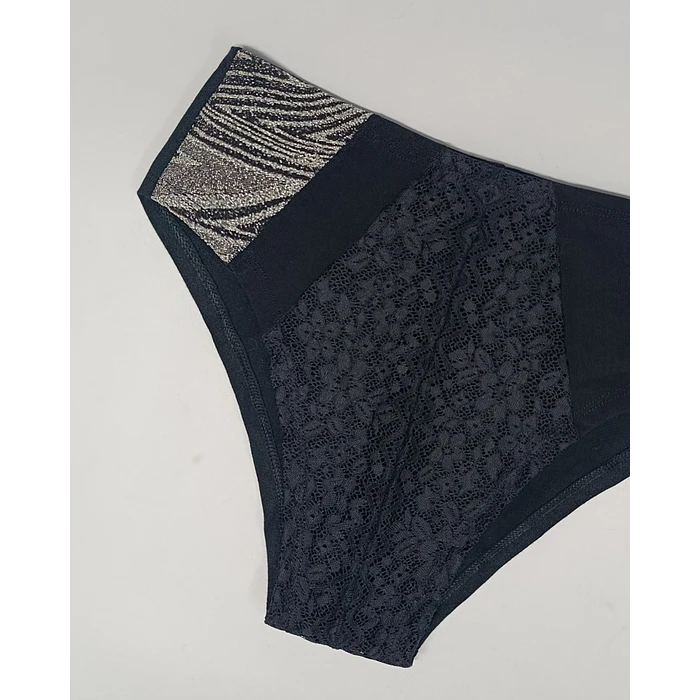 Pantaleta tiro alto