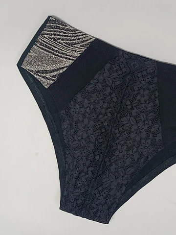 Pantaleta tiro alto
