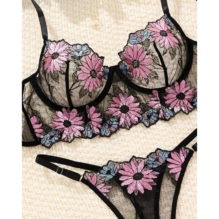 Conjunto bordado 