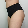 Pantaleta reductora negro brillos 2