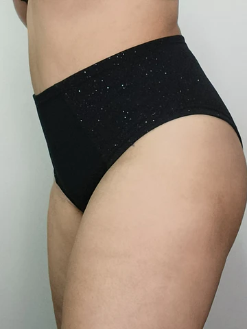 Pantaleta reductora negro brillos