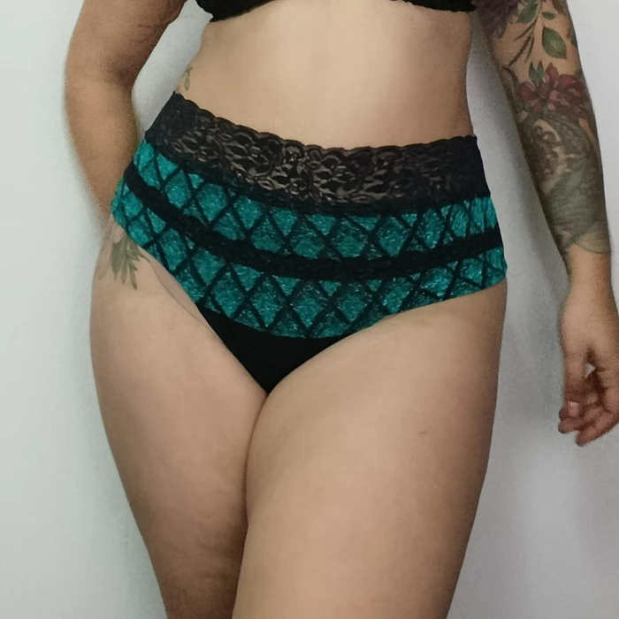 Pantaleta brillo 1