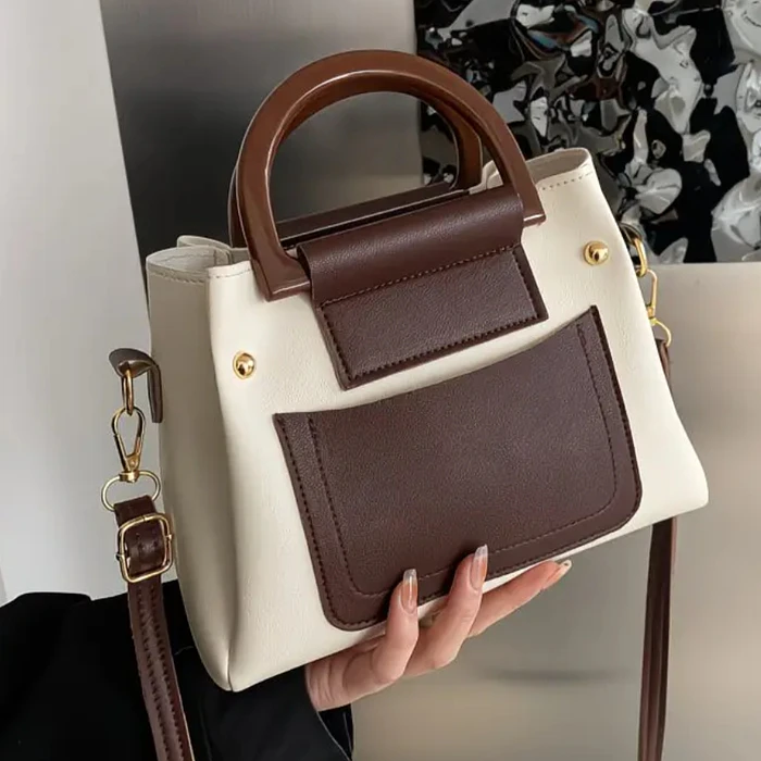 Cartera beige con café  1