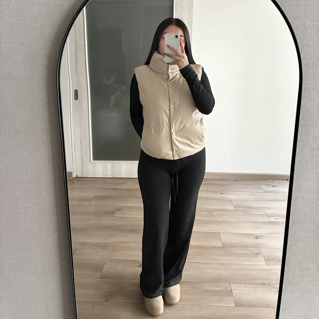 Puffer Ecocuero Sin Mangas 1
