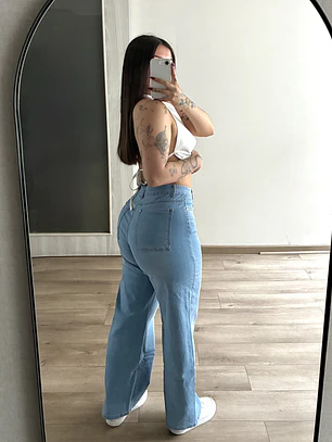 Jeans Corte Baggy