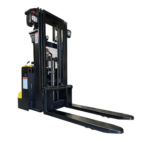 Apilador Compacto Full Eléctrico 1500 kg / 3.5m RHER – Perfil Bajo y Seguridad Total