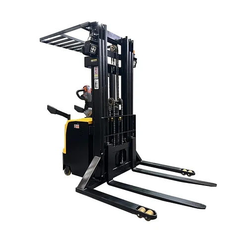 Apilador Full Eléctrico 1500 kg / 4.5m RHER 🇩🇪 – Hombre a Bordo (Mástil Triplex)