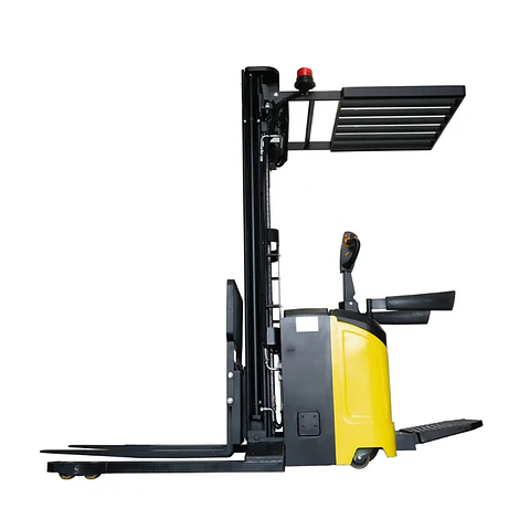 Apilador Full Eléctrico 2000 kg / 5.5m RHER 🇩🇪 – Hombre a Bordo (Base Ancha y Mástil Triplex)