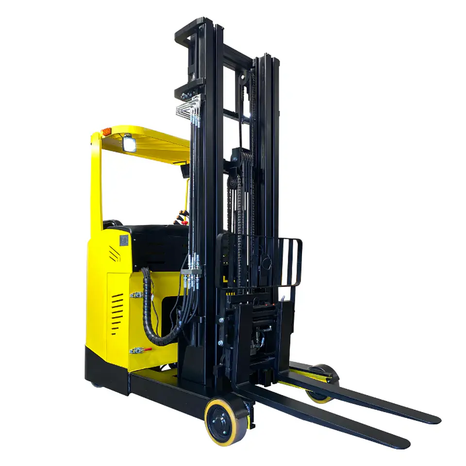 Apilador REACH Full Eléctrico 2000 kg / 6.0m RHER 🇩🇪 – Operador Sentado (Máximo Confort) 1