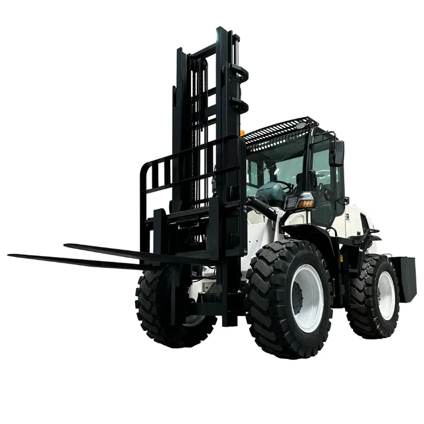 Grúa Horquilla 5.0 Ton RHER 🇩🇪 Diesel 4x4 – Motor Cummins (Poder Industrial) 1