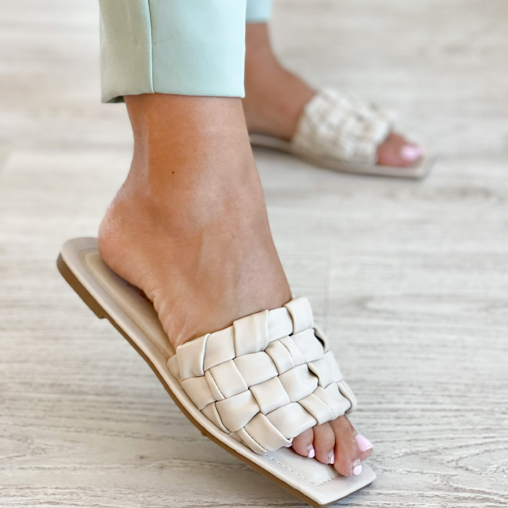 Braid sandal  1