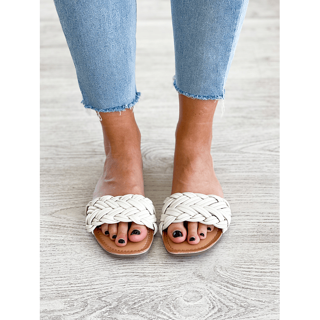 Chacrise Sandal