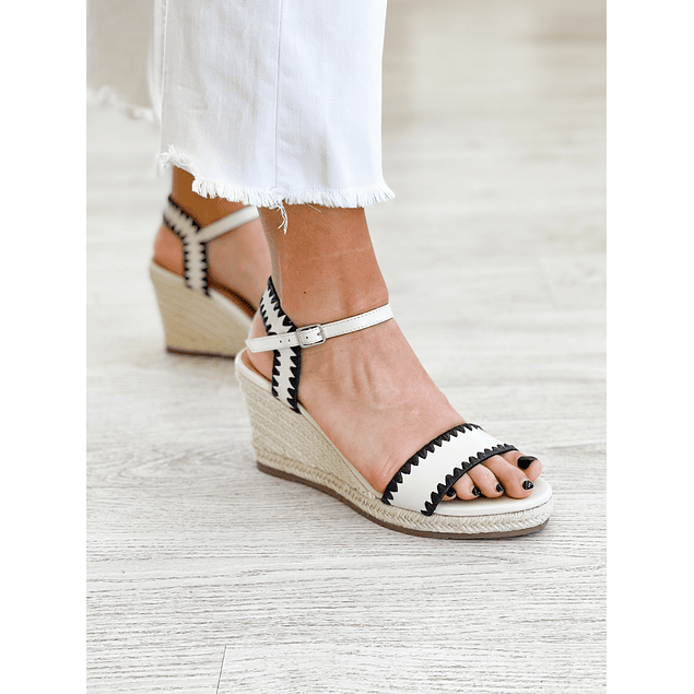 Neiva sandal